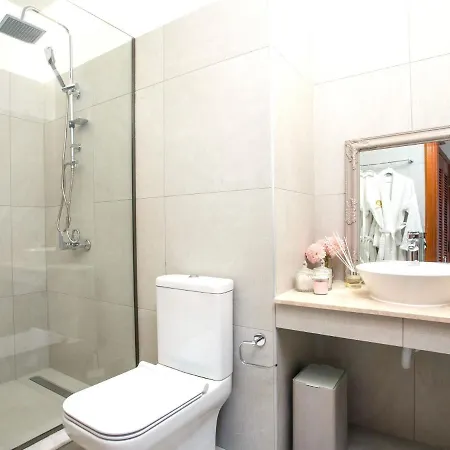 Spacious In Rhodes With Private Pool Apartamento *